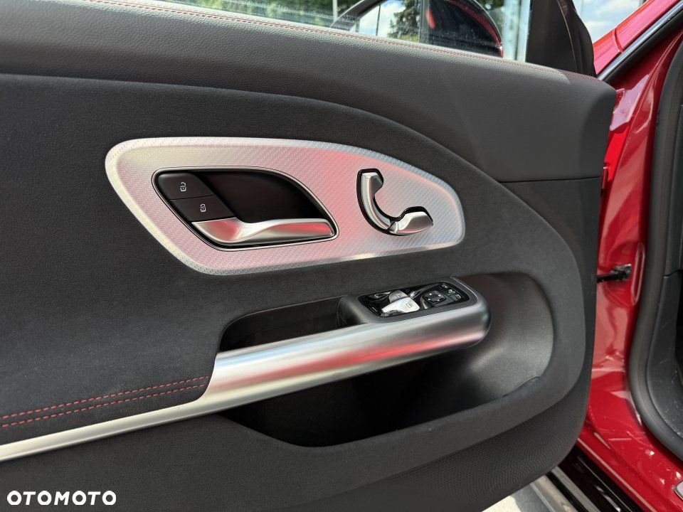 Mercedes-Benz CLA - 8