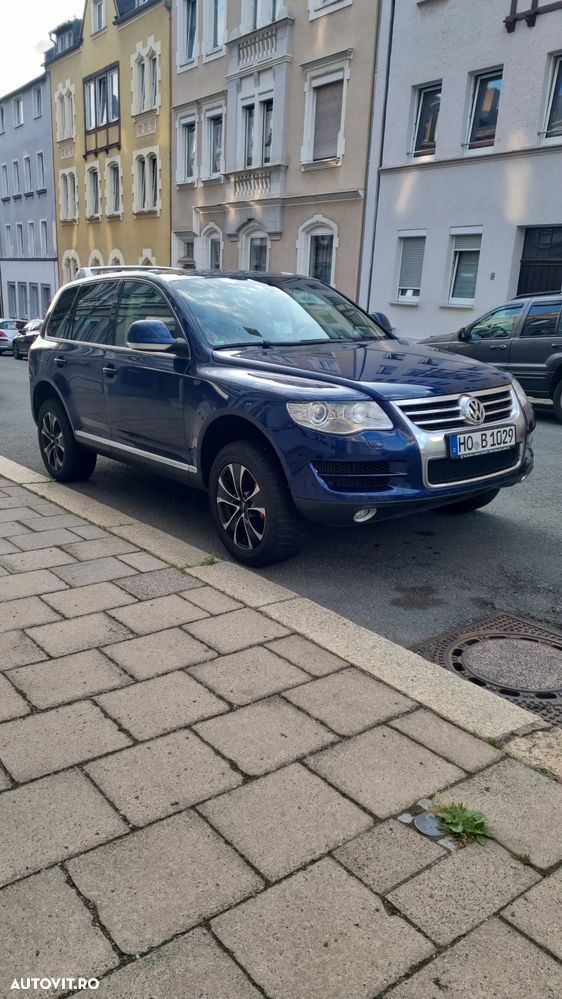 Volkswagen Touareg - 12