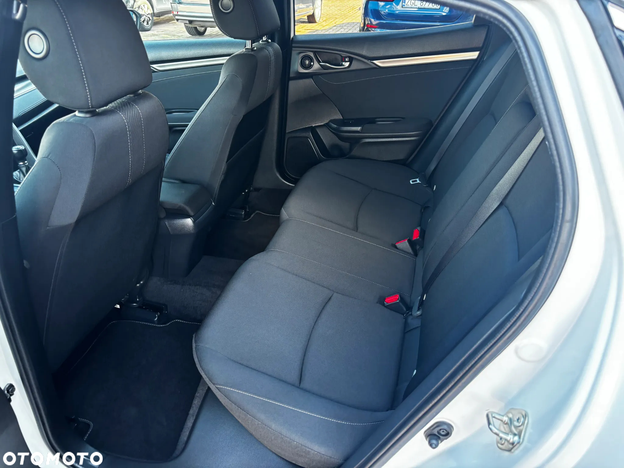 Honda Civic 1.0 i-VTEC Turbo Elegance - 18