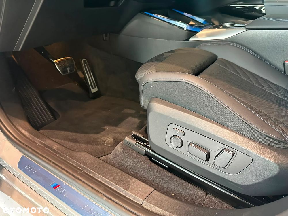 2026 BMW X3, photograph 11