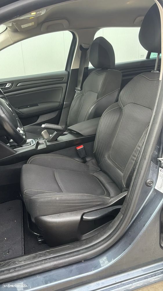 Renault Mégane BLUE dCi 115 EDC EQUILIBRE - 3