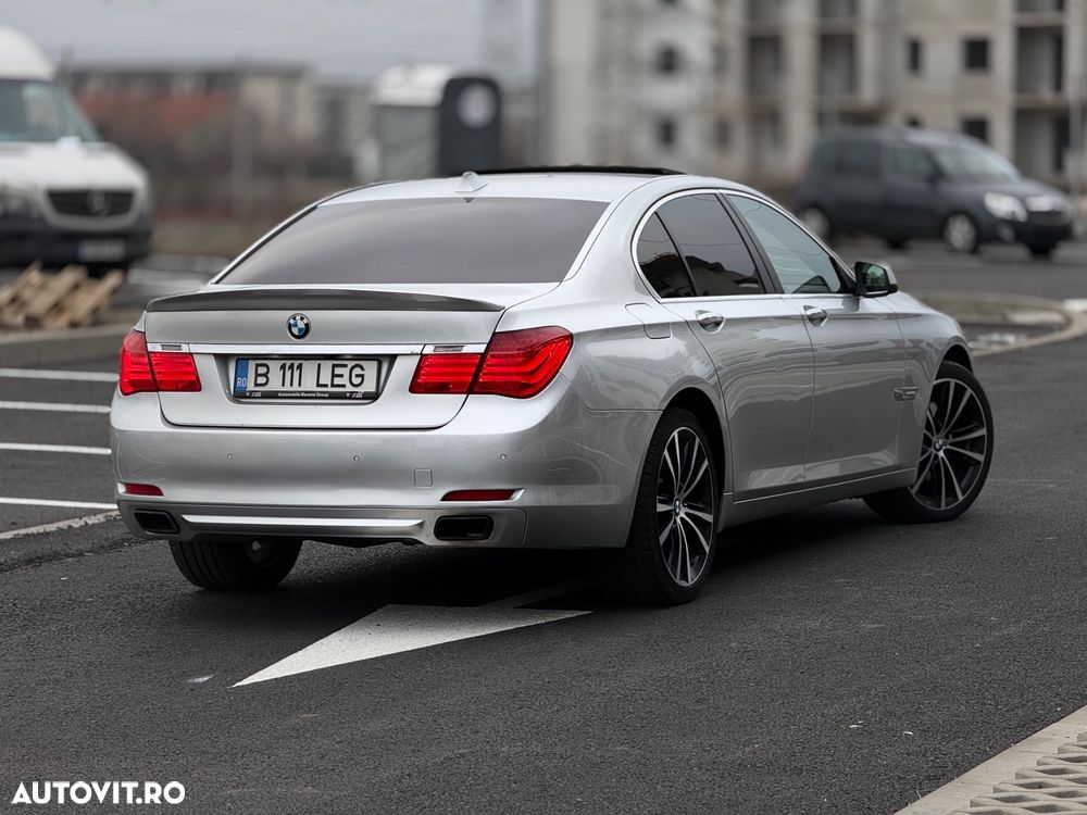BMW Seria 7 740d xDrive Aut. - 3