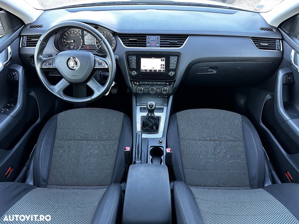 Skoda Octavia 1.6 TDI Business - 7