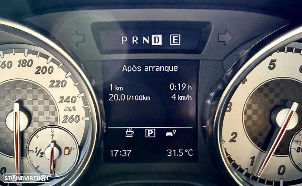 Mercedes-Benz SLK 200 (BlueEFFICIENCY) 7G-TRONIC - 54