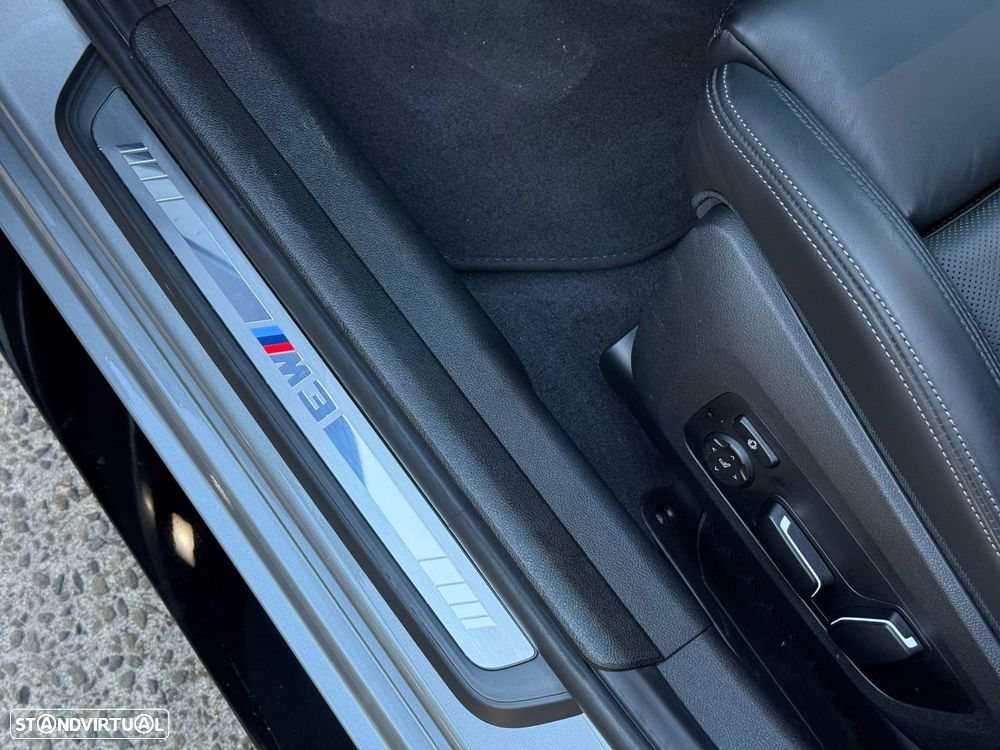 BMW M3 Competition xDrive - 36