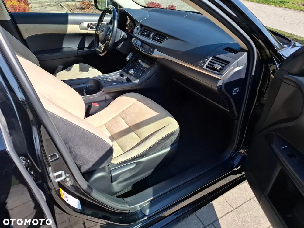 Lexus CT 200h Elite - 6