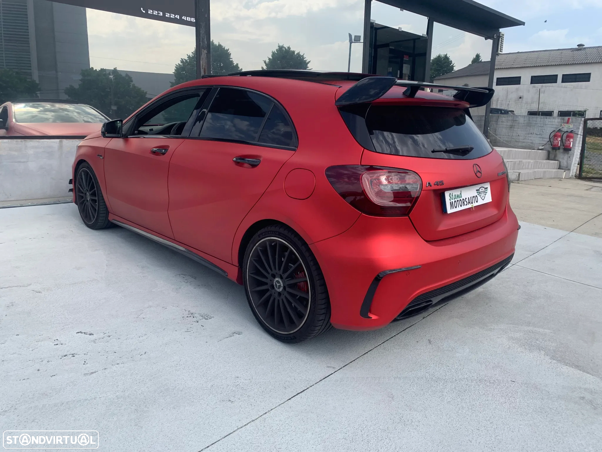 Mercedes-Benz A 45 AMG 4Matic Speedshift 7G-DCT - 4