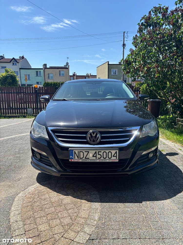 Volkswagen Passat 2.0 TDI Highline R-Style - 4