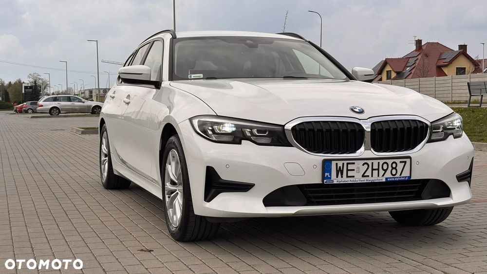 BMW Seria 3 318i Advantage - 2