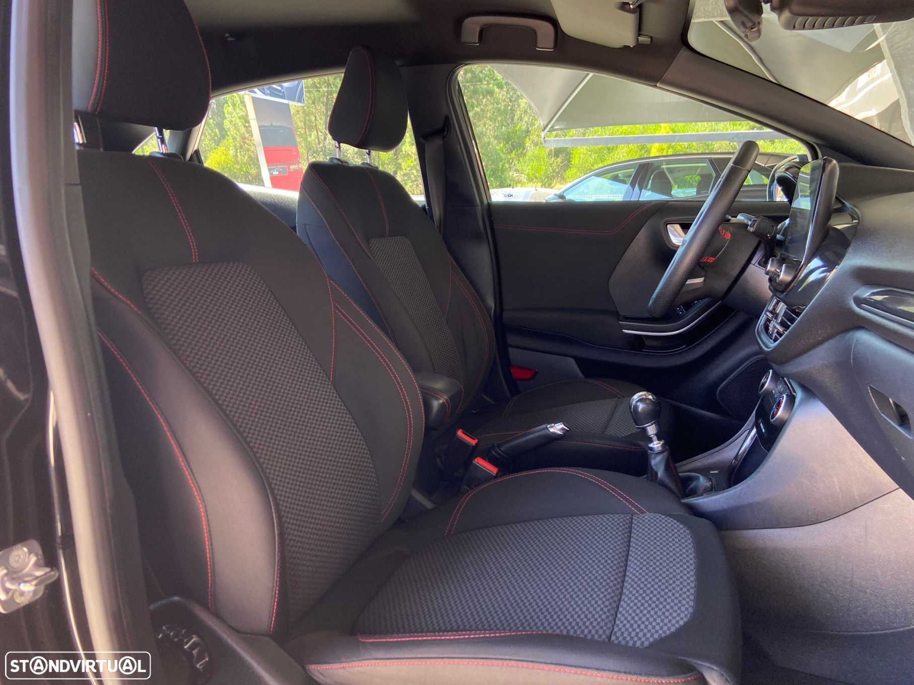 Ford Puma 1.0 EcoBoost Hybrid ST-LINE - 33