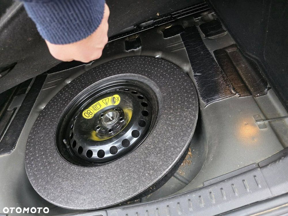 Ford Focus 1.0 EcoBoost Gold X (Edition) - 35