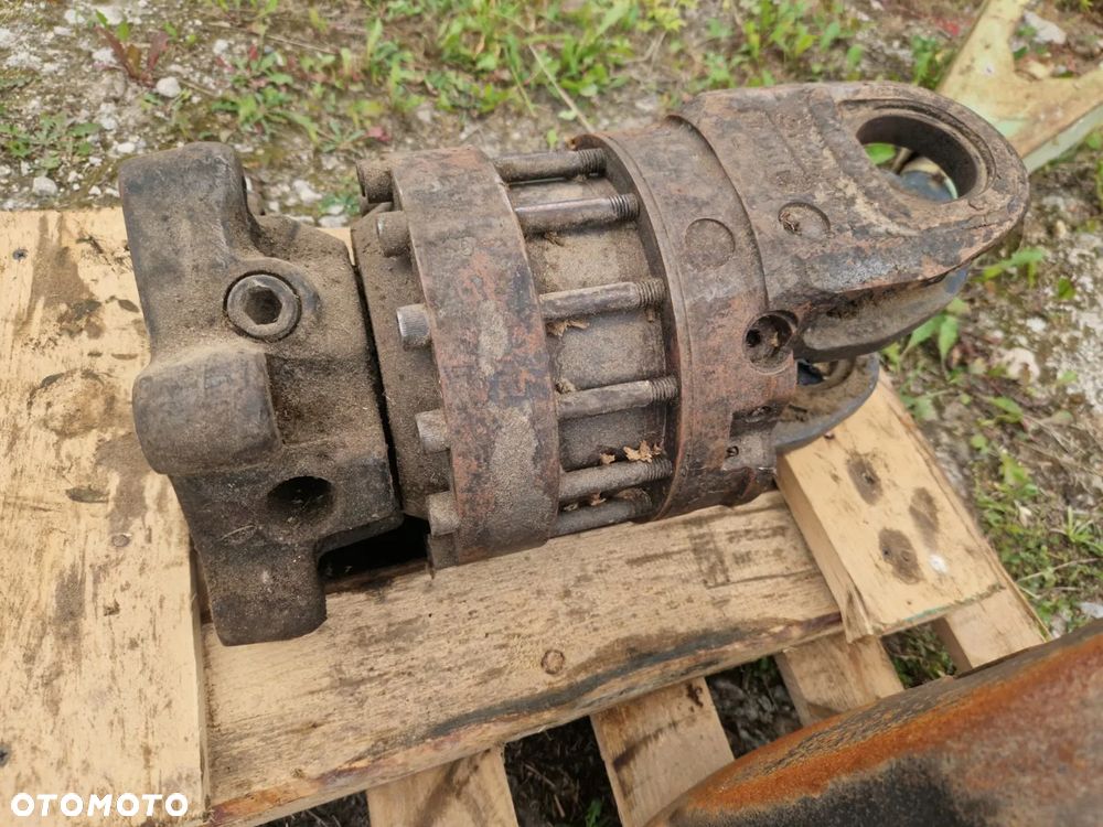 Rotatory zawiesia harwestery forwardery - 1