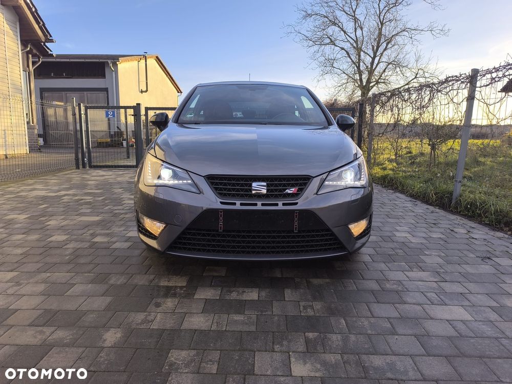 Seat Ibiza SC 1.8 TSI S&S Cupra - 3