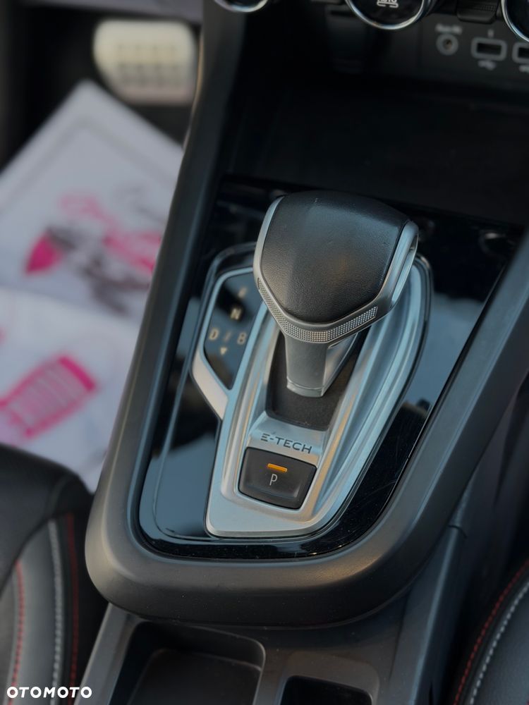 Renault Arkana E-TECH 145 R.S.LINE - 12