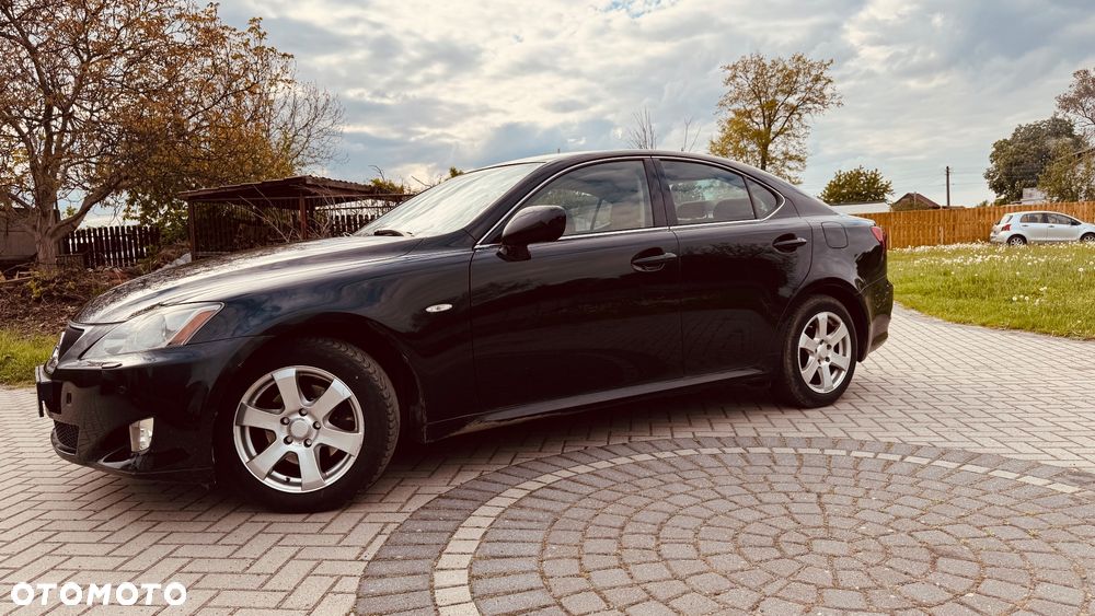 Lexus IS 250 Prestige - 3
