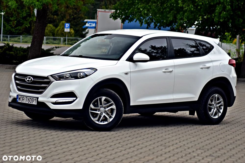 Hyundai Tucson blue 1.7 CRDi 2WD Trend - 24
