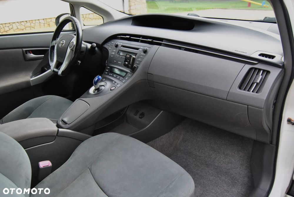 Toyota Prius - 7