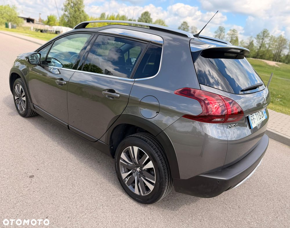 Peugeot 2008 1.2 Pure Tech Style S&S EAT6 - 6