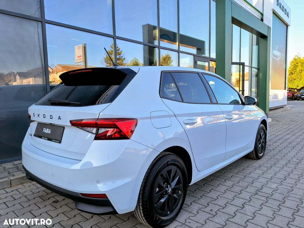 Skoda Fabia - 25