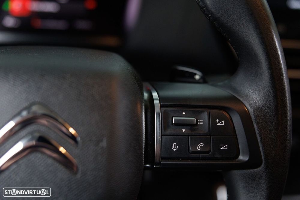 Citroën C4 1.2 PureTech Shine EAT8 - 19