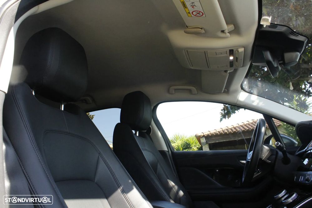 Jaguar I-Pace EV400 AWD S - 24