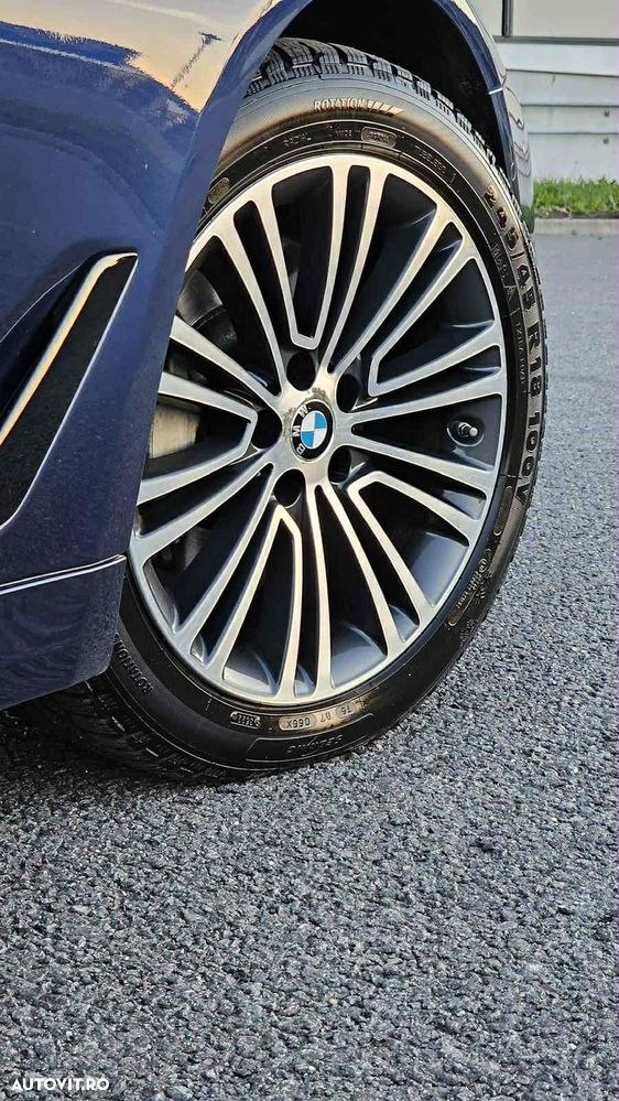 BMW Seria 5 525d Aut. Sport Line - 10