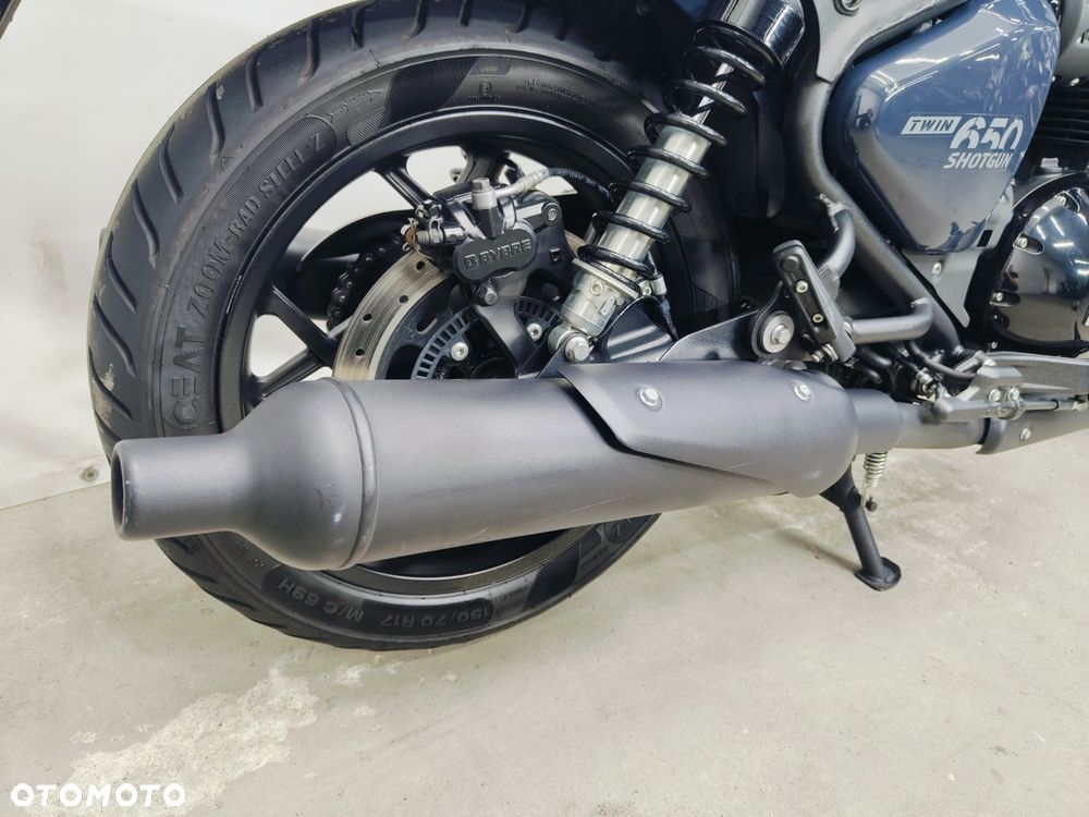 Royal Enfield Shotgun - 9