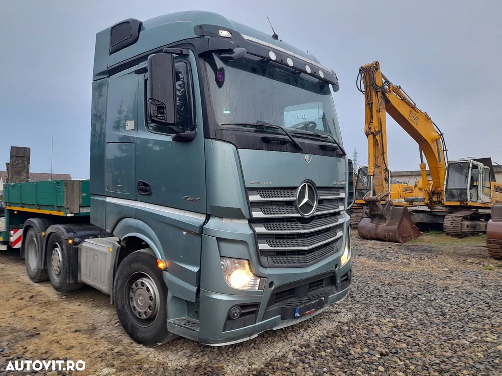 Mercedes-Benz 963-4-D - 4