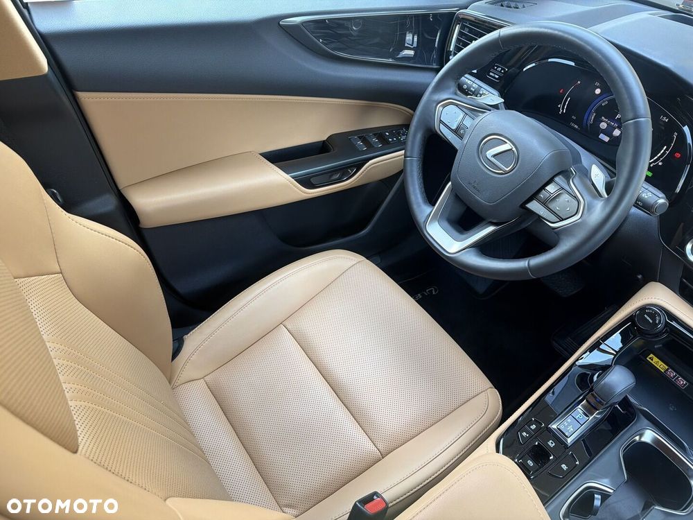 Lexus NX 350h Prestige AWD - 9