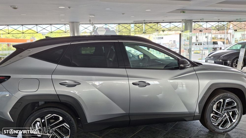Hyundai Tucson 1.6 T-GDI PHEV e-Vanguard + TT - 2