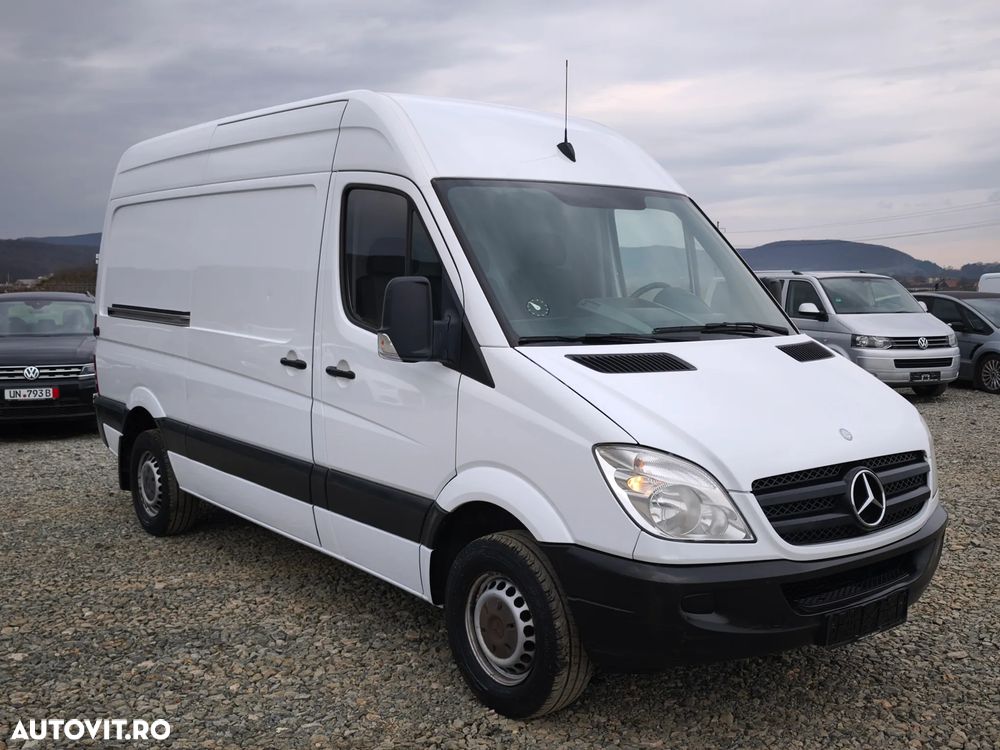 Mercedes-Benz Sprinter - 5