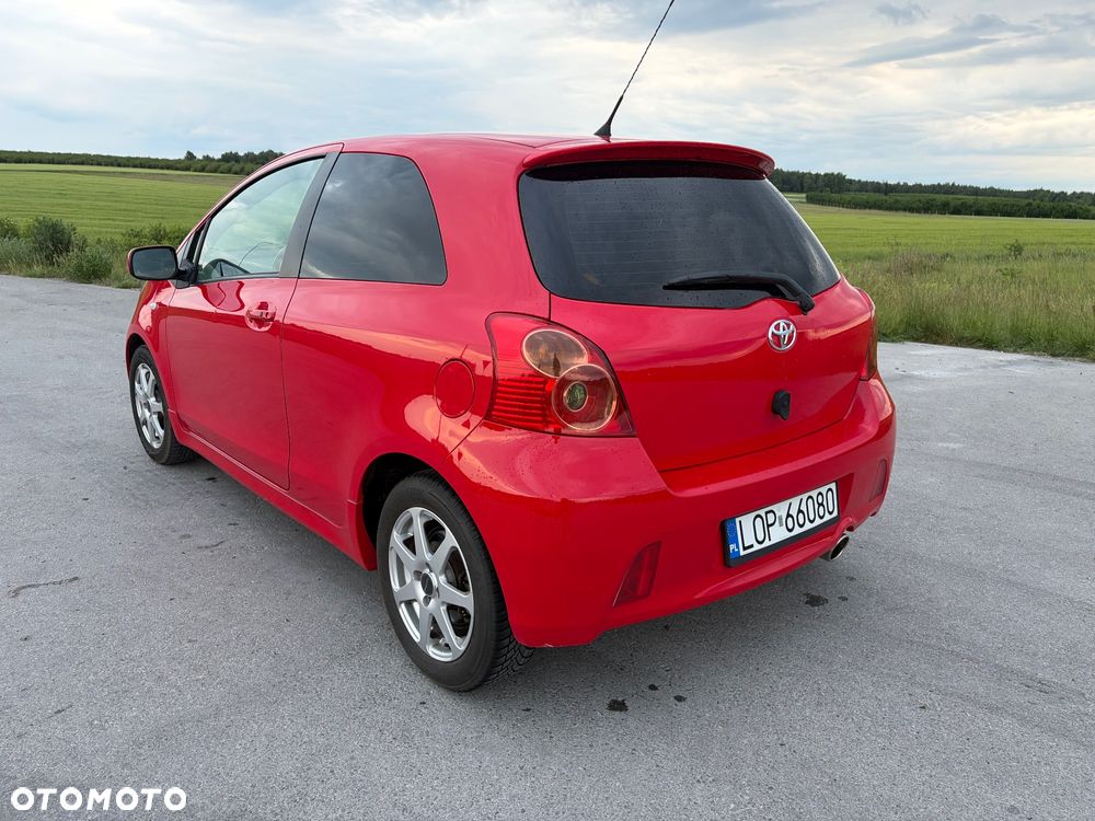Toyota Yaris 1.8 VVT-i TS - 6