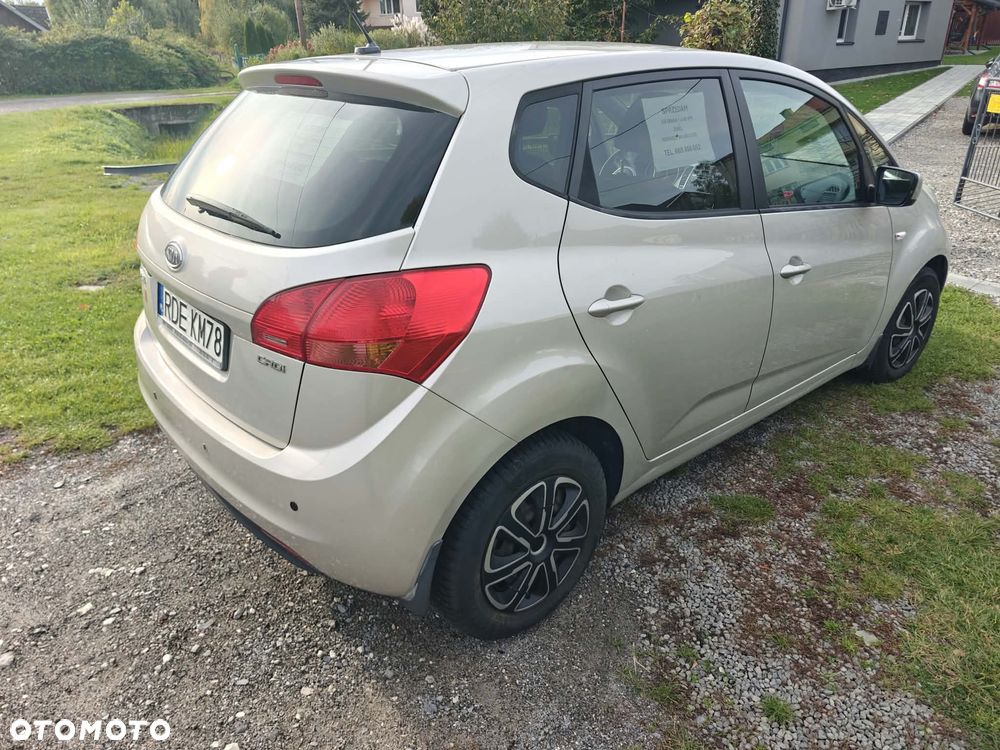 Kia Venga 1.4 CRDi L - 6