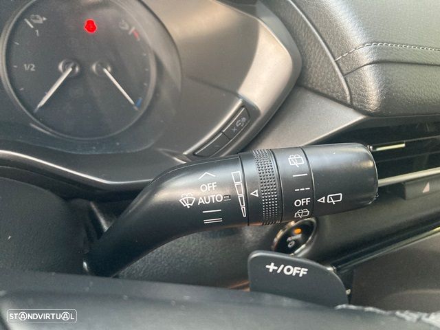 Mazda MX-30 e-SKYACTIV Excellence - 19
