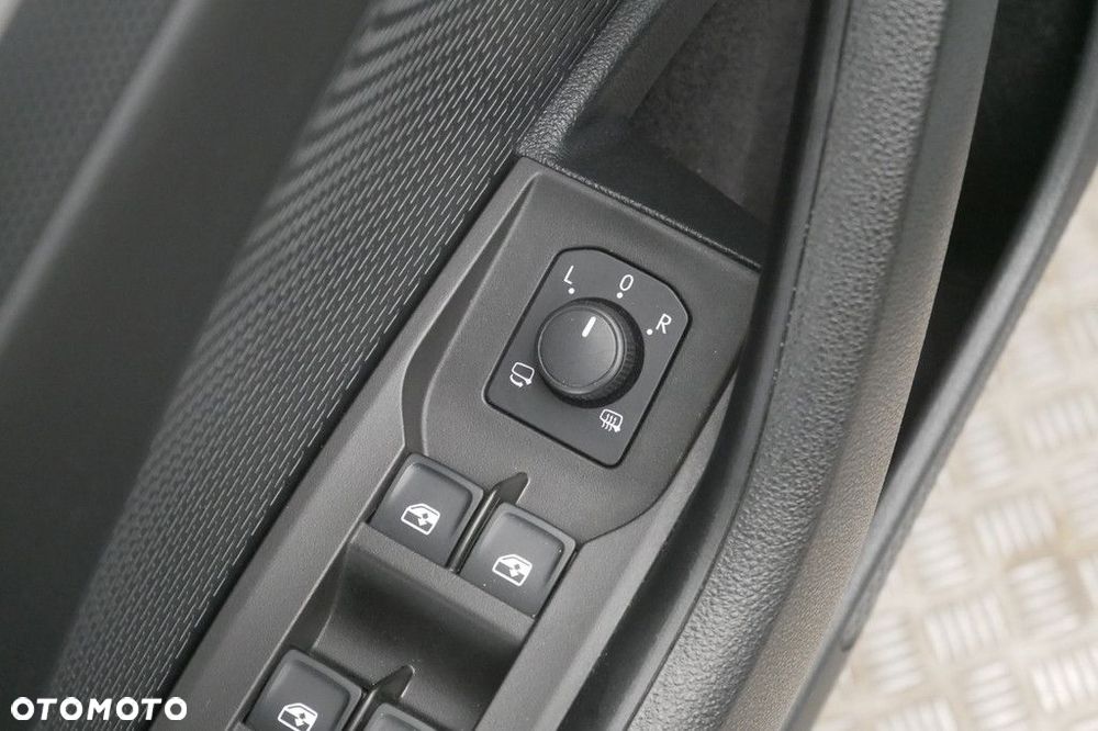 Skoda Octavia 2.0 TDI Style DSG - 26