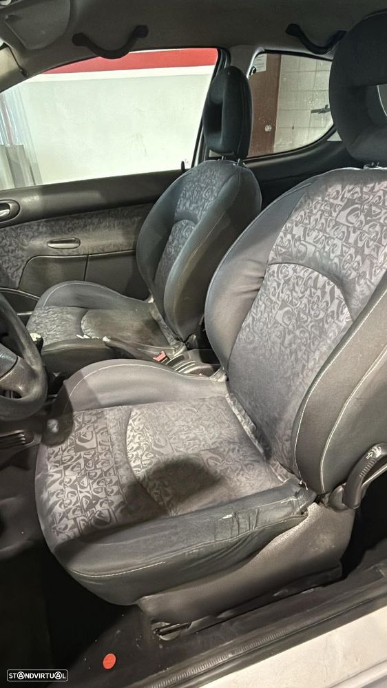 Peugeot 206 1.4 Quick Silver - 2