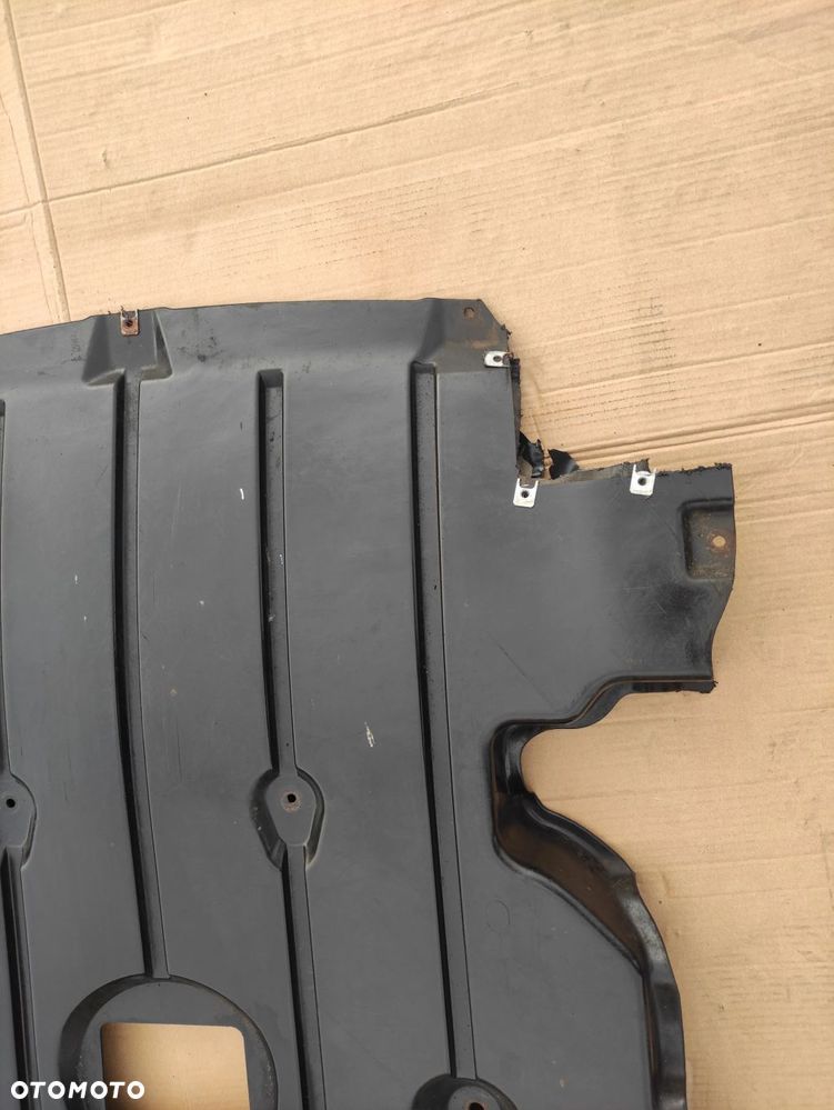 OSŁONA POD SILNIK DOLNA PODWOZIA BMW E81 E82 E87 M PAKIET - 3