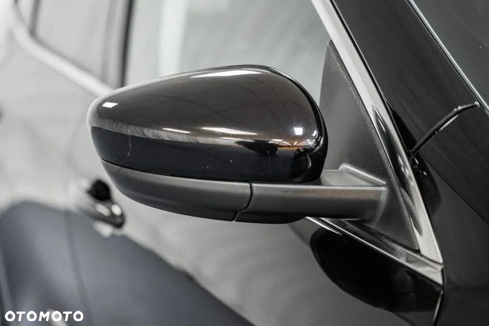 Ford Escape 2.0 EcoBoost AWD Titanium - 9