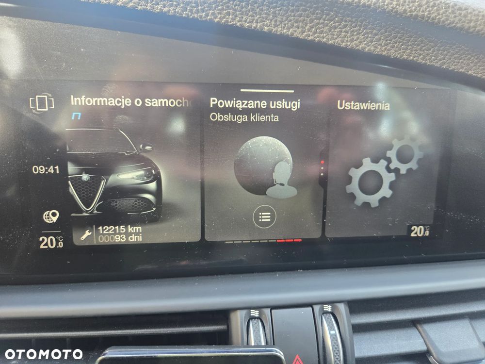 Alfa Romeo Giulia 2.0 Turbo Sprint - 24