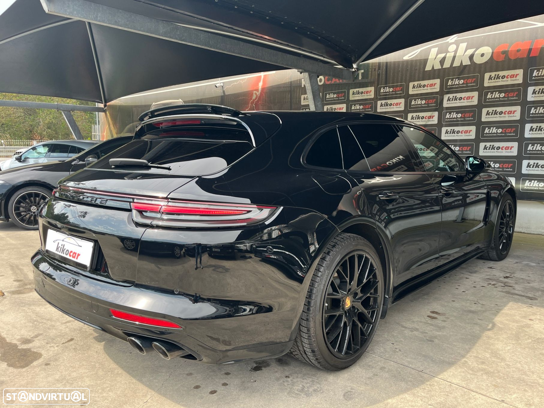 Porsche Panamera Sport Turismo 4 E-Hybrid 10 Years Edition - 8