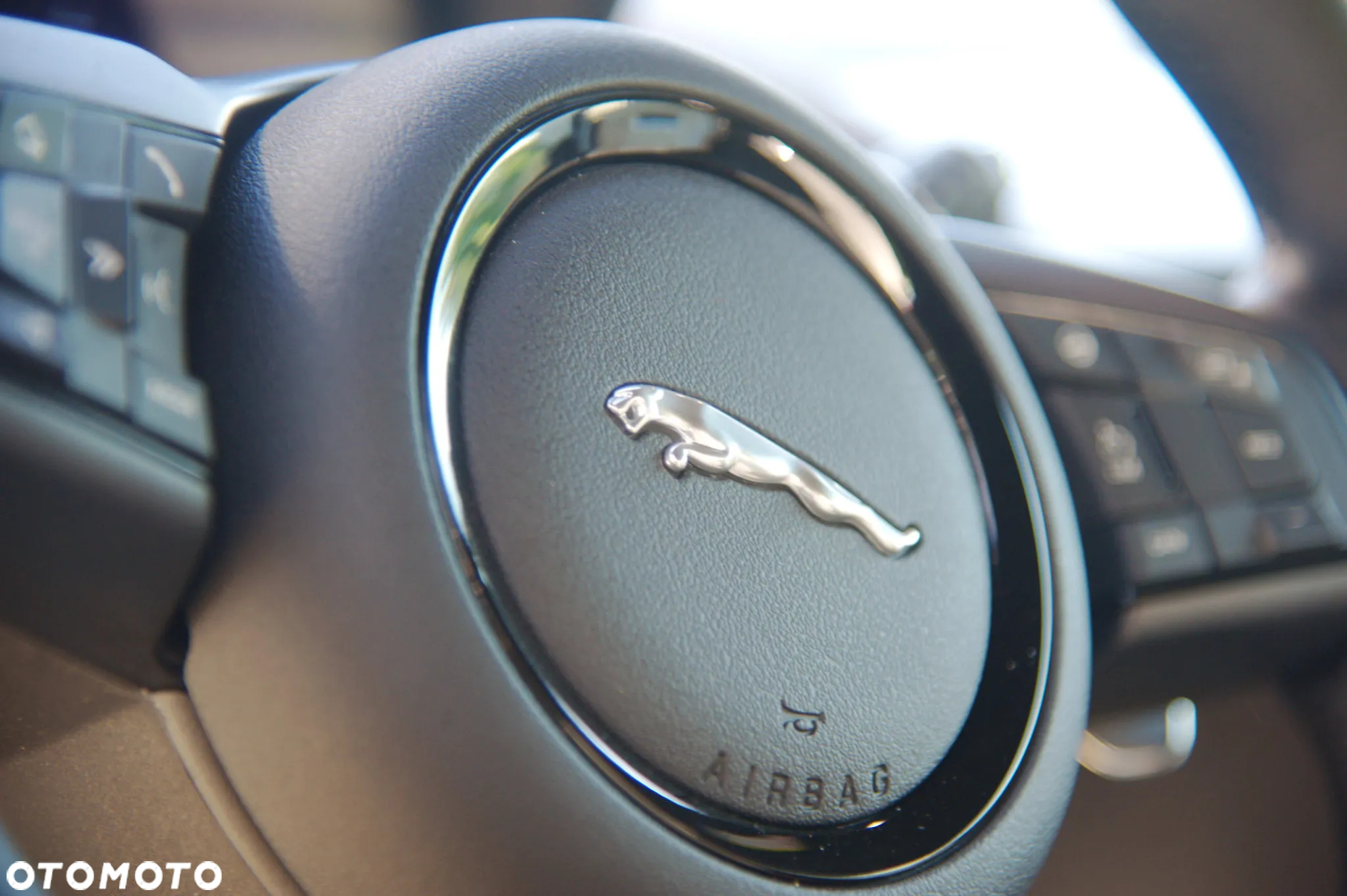 Jaguar F-Type 5.0 V8 S/C 75 - 30