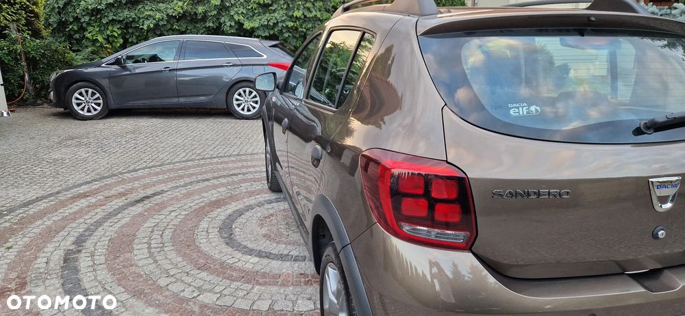 Dacia Sandero 0.9 TCe SL Celebration - 11