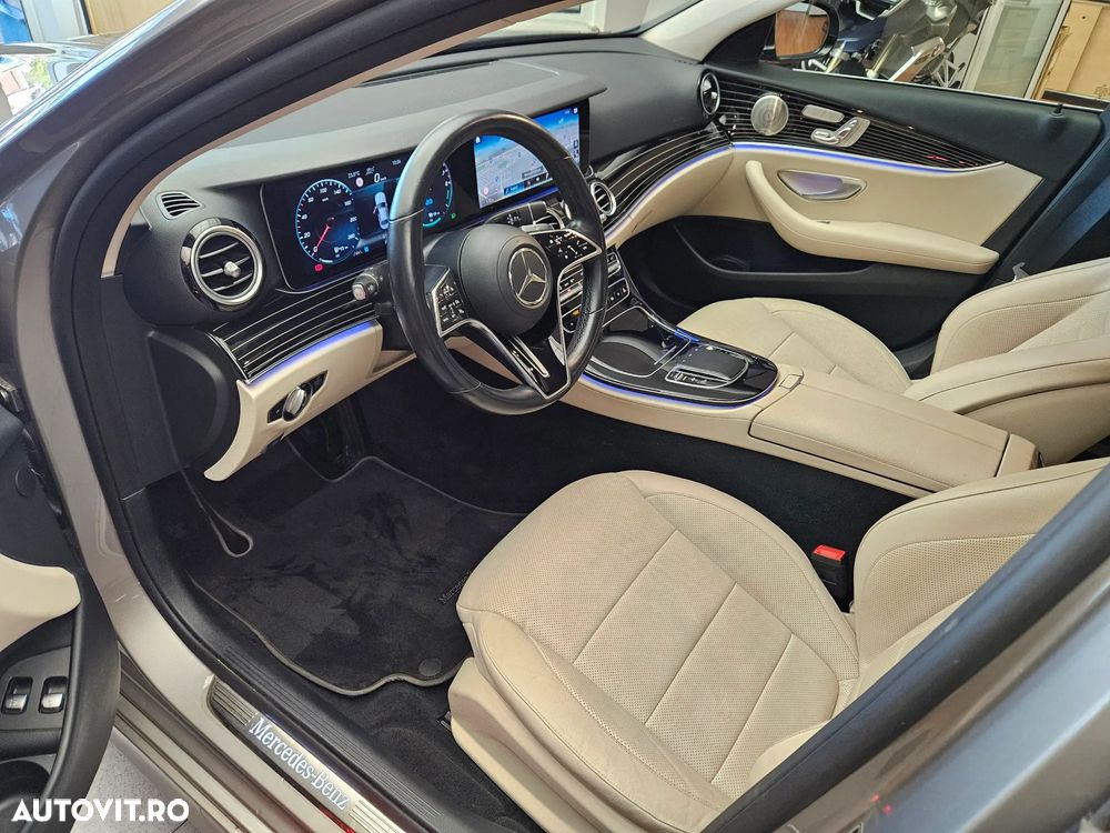 Mercedes-Benz E 300 4MATIC Aut. - 10