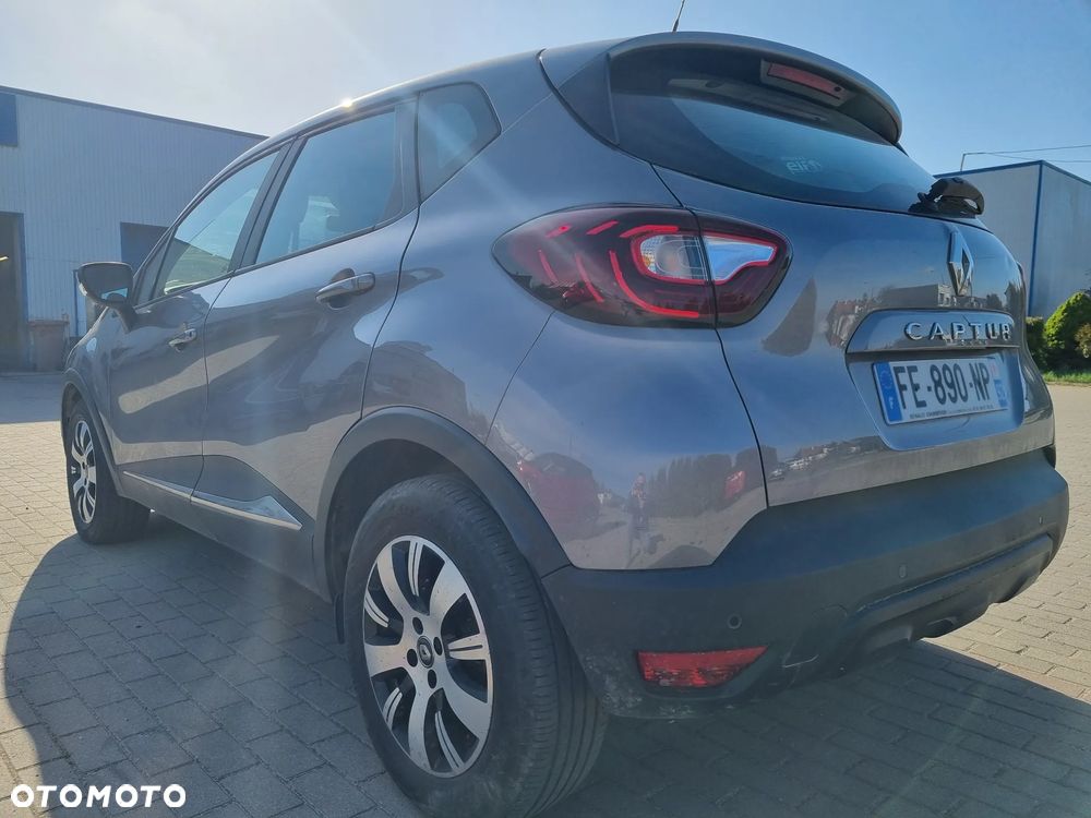 Renault Captur 1.5 dCi Energy Intens EDC EU6 - 4