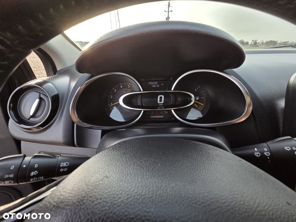 Renault Clio dCi 90 Limited - 21