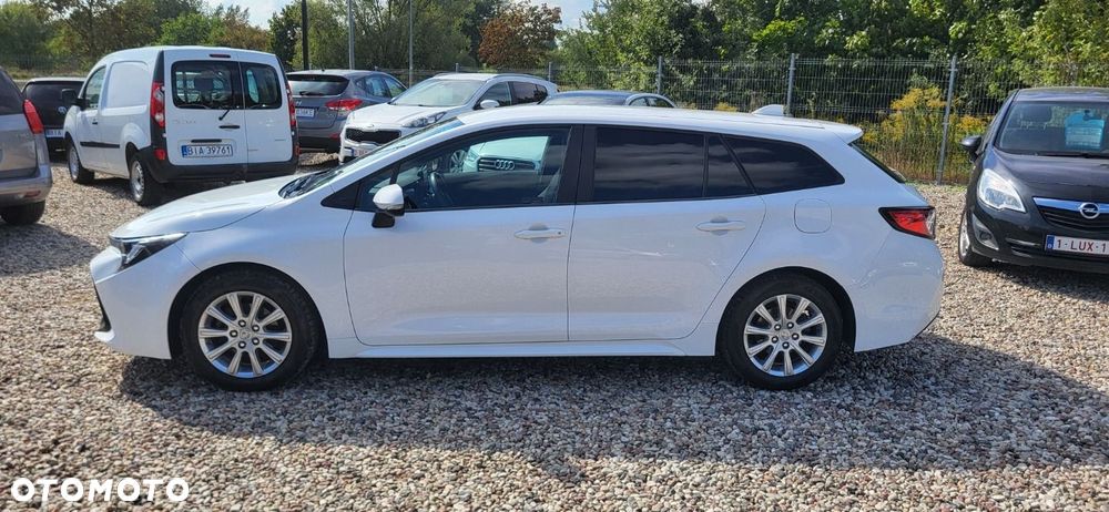 Toyota Corolla - 4
