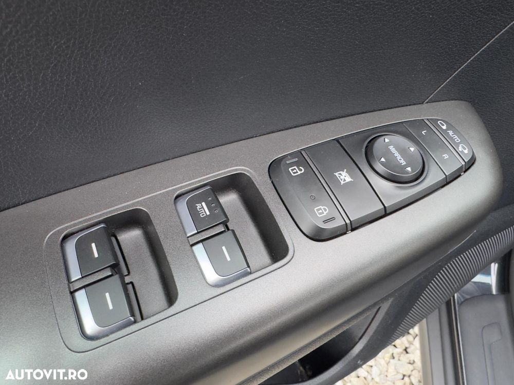 Kia Sportage 1.7 DSL 7DCT 4x2 Style - 29