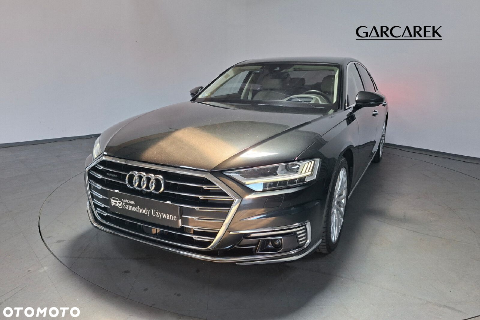 Audi A8 - 3