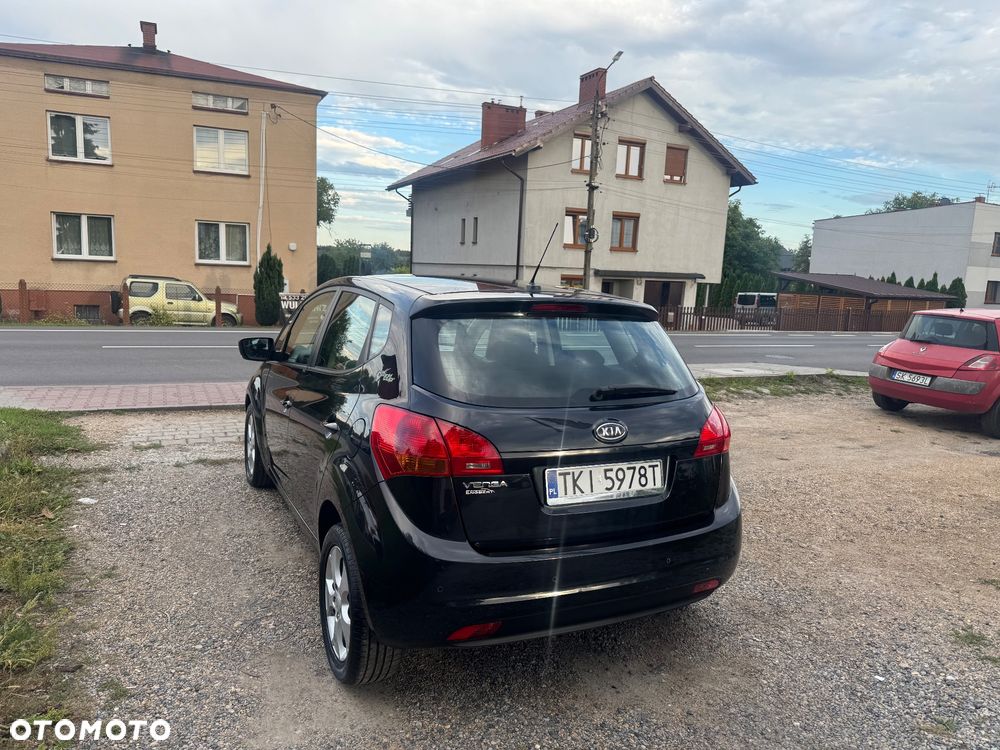 Kia Venga 1.4 CVVT Fifa World Cup Edition - 20