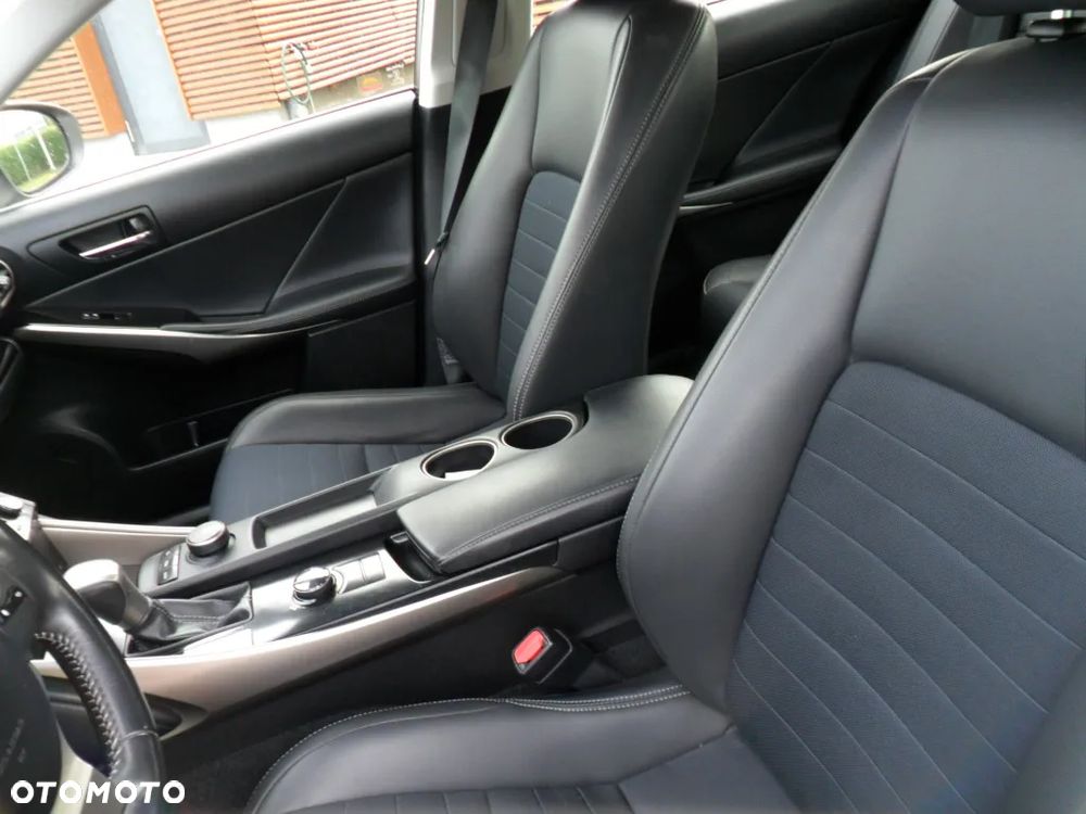 Lexus IS 250 Comfort - 19